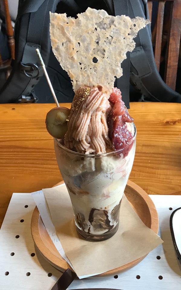 おやきの店ほり川&nbsp;パフェ・サンデー&nbsp;大人のご褒美パフェ