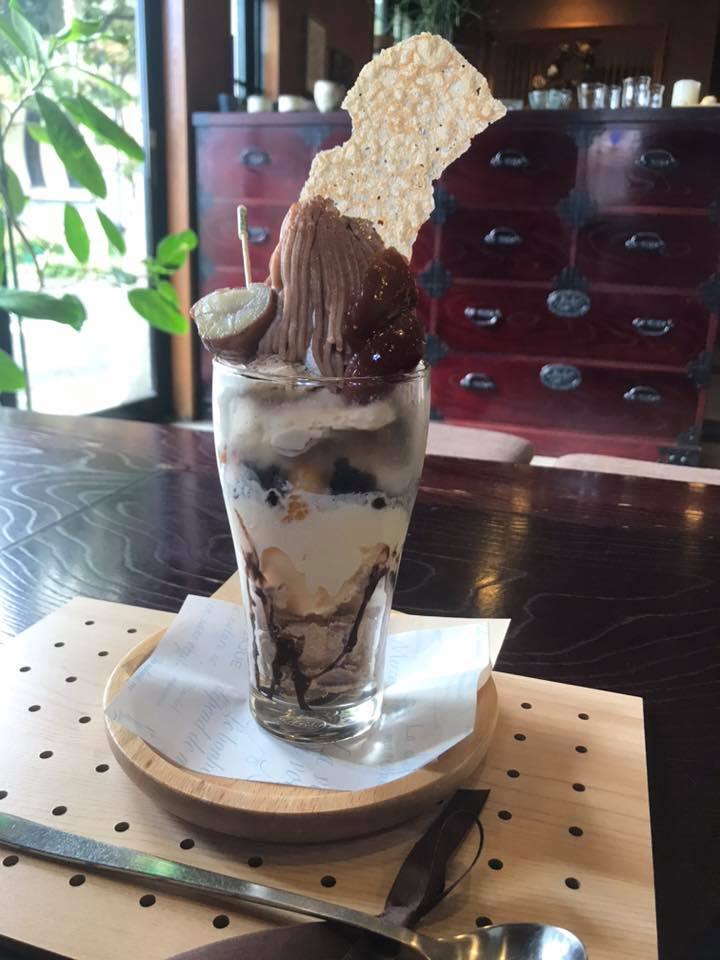 おやきの店ほり川&nbsp;パフェ・サンデー&nbsp;大人のご褒美パフェ