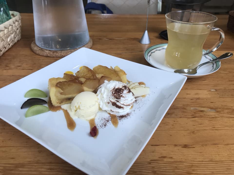 クリスタルテラス ケーキ・タルト ホットアップルタルト