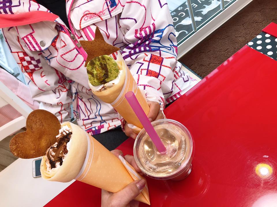 cafe STAY GOLD(カフェ・ステイ・ゴールド) クレープ,ドリンク ティラミスクレープ、娘は抹茶ロールクレープ、タピオカミルクティ