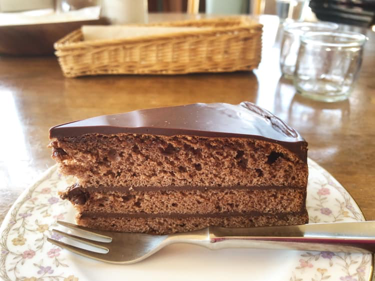 カフェテラス モモ&nbsp;ケーキ・タルト&nbsp;ザッハトルテ