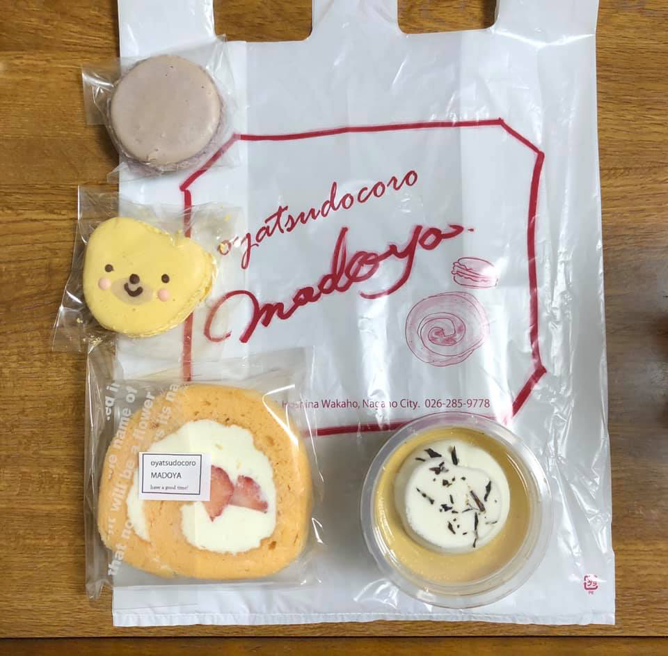 おやつ処 Madoya（まどや）&nbsp;マカロン,ケーキ・タルト,プリン&nbsp;マカロン、ロールケーキ、プリン