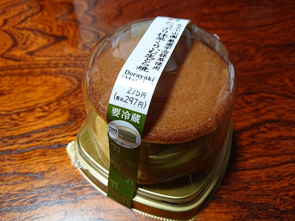 セブンイレブン どら焼き たっぷり抹茶くりいむ生どら焼き