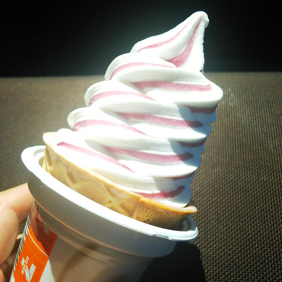 セブンイレブン&nbsp;アイス・ジェラート&nbsp;ワッフルコーン クリームチーズ