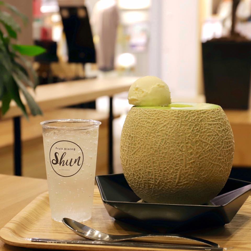Fruit dining shun(フルーツダイニングシュン) まるメロ!