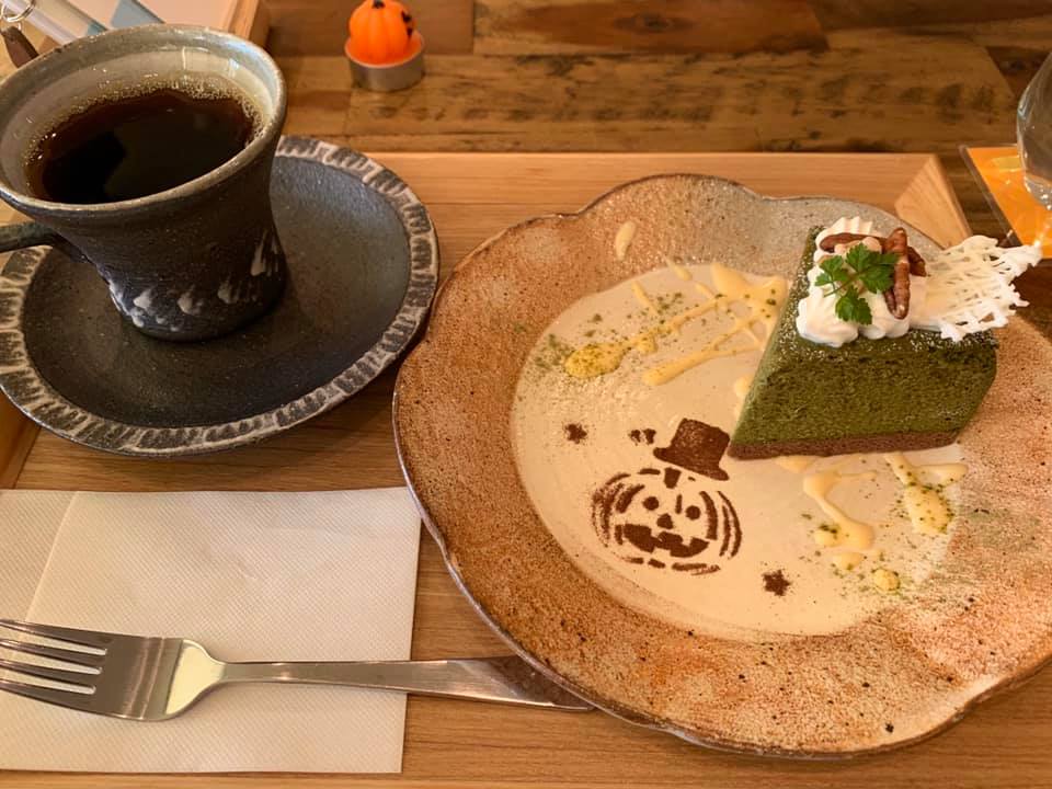 ケーキ茶房みやび&nbsp;チーズ・フロマージュ&nbsp;抹茶チーズケーキ