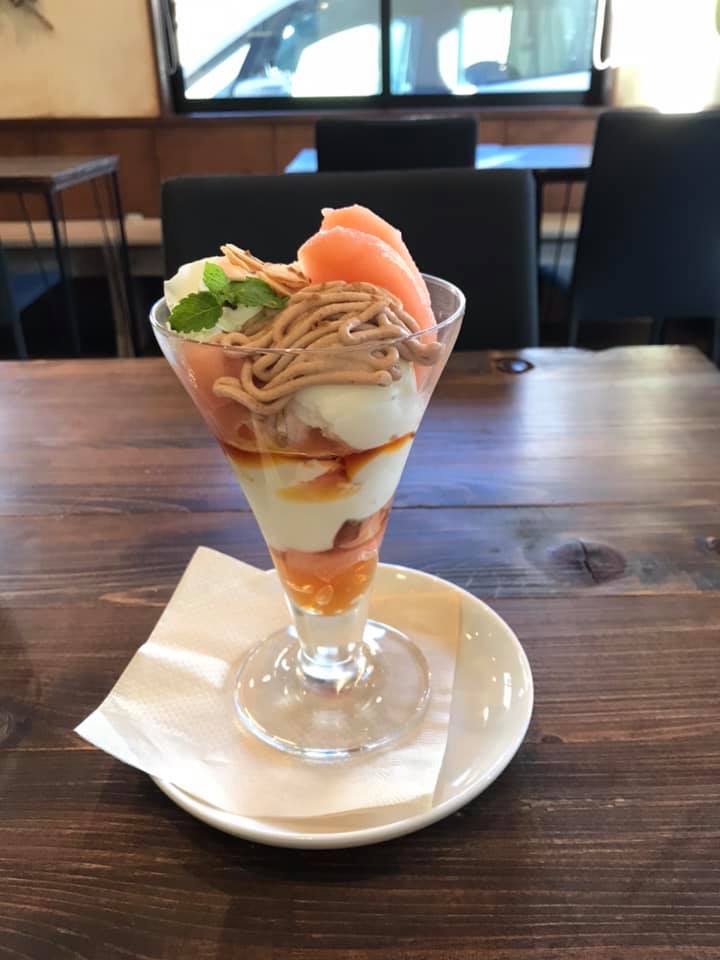 kitchen FUTARIYA(キッチン フタリヤ) パフェ・サンデー りんごとマロンクリームのパフェ