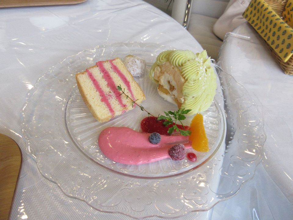 カフェぴろきち ケーキ・タルト ワークショップのスペシャルスイーツ