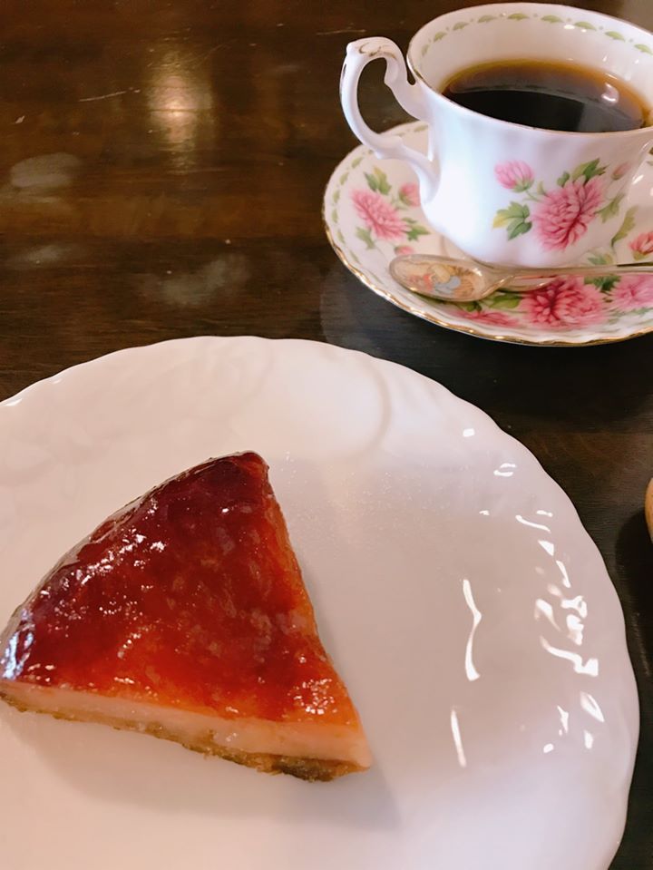スイーツカフェ ル・パス・テ ケーキ・タルト タルト・タタン