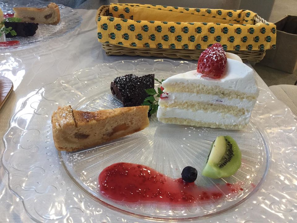 カフェぴろきち ケーキ・タルト ぴろきちスィーツ特別メニュー!