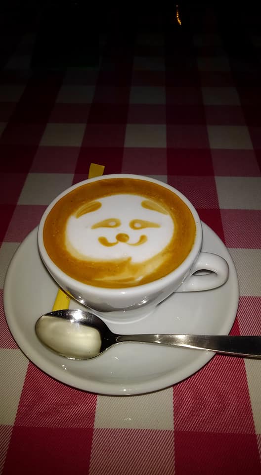 ティーラウンジ りりかる&nbsp;ドリンク&nbsp;ラテアートのカフェモカ