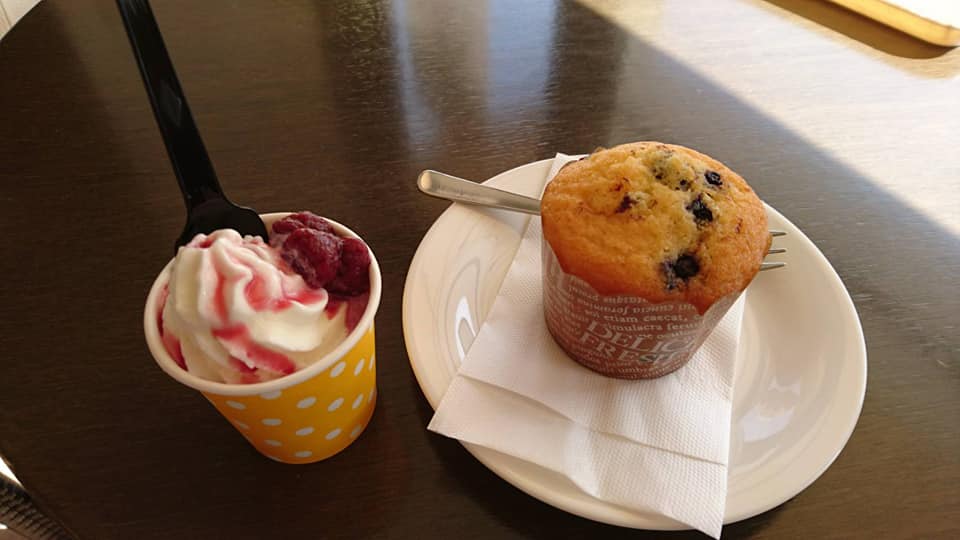 花の実(ハナノミ) マフィン,ソフトクリーム ジャム屋さんマフィンとソフトクリーム