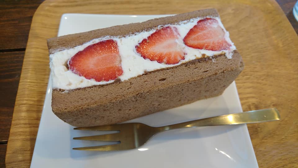 LEVRE and BON（レーブルアンドボン）&nbsp;パンケーキ&nbsp;いちごの入ったパンケーキ