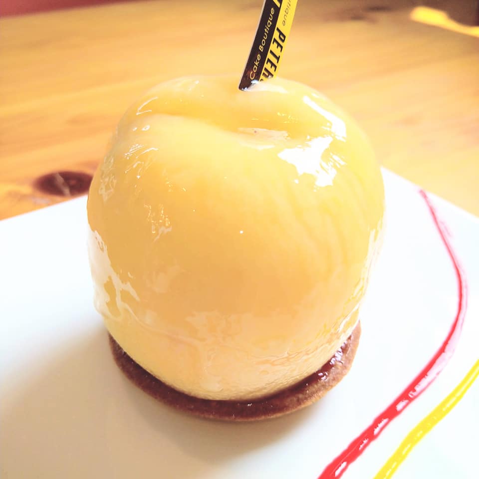 Cake Boutique Peters(ケーキブティックピータース) ケーキ・タルト 丸ごと桃のジューシータルト