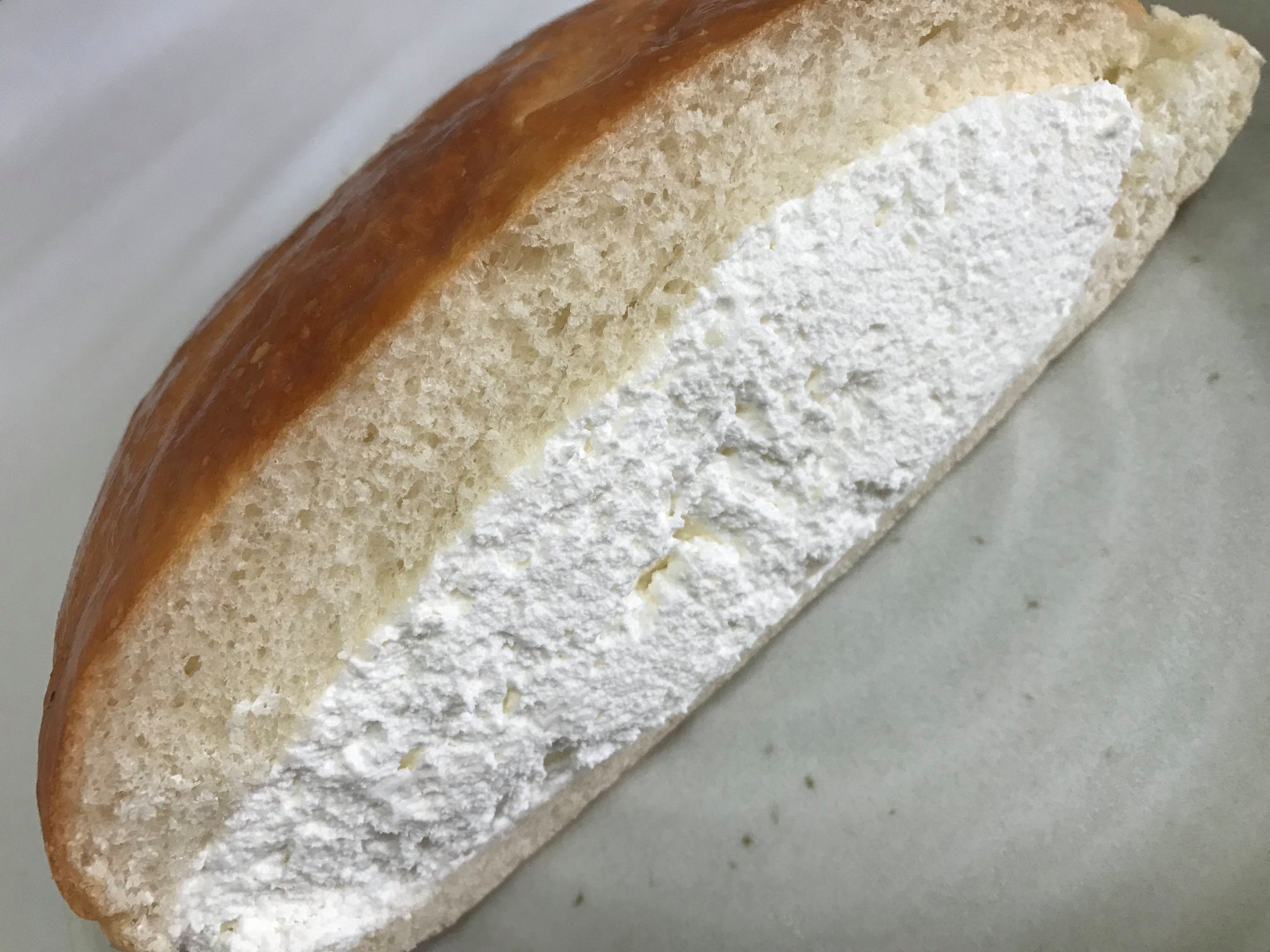 湯っ蔵んど(ユックランド) パン オンセン牛乳パン