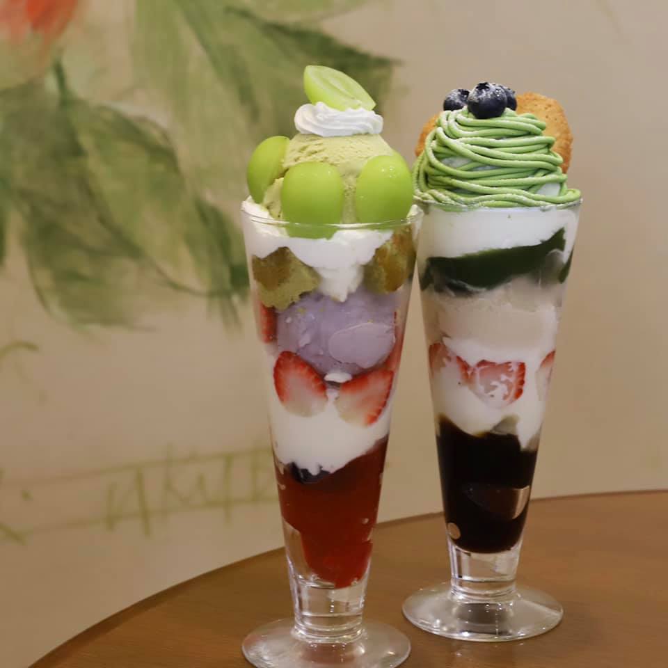 パティスリーヒラノ(cafe HIRANO) パフェ・サンデー シャインマスカットパフェ&抹茶モンブランパフェ