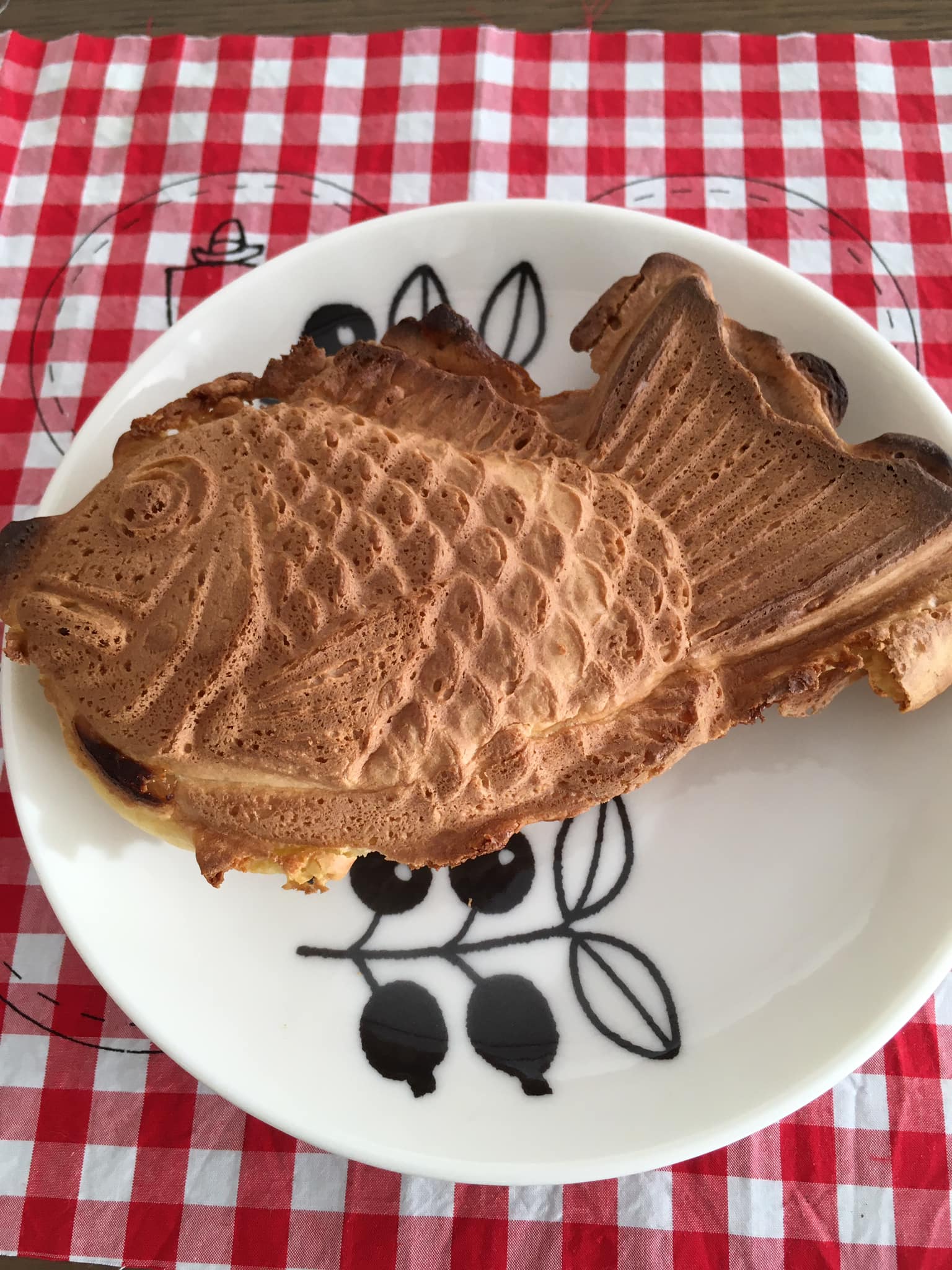 焼きたて屋 たい焼き クリームチーズたい焼き