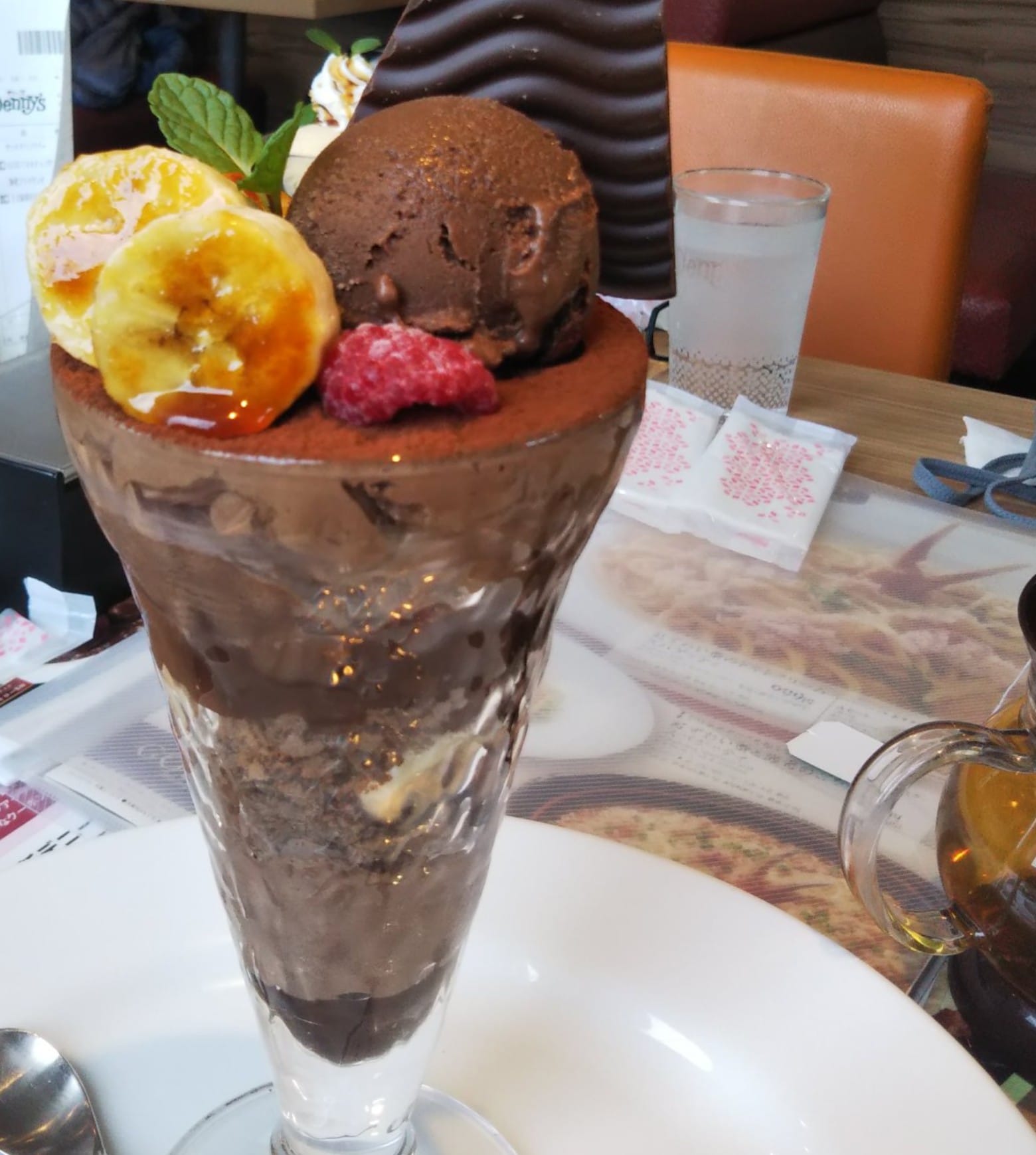 デニーズ(Denny’s) パフェ・サンデー GODIVAコラボスイーツ