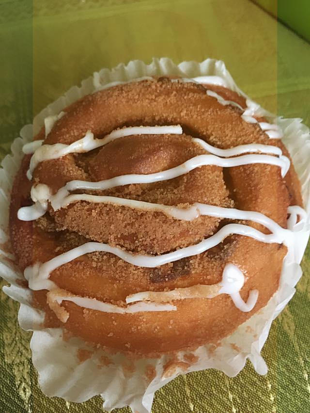 DELICIA（デリシア）&nbsp;パン&nbsp;シナモンロール