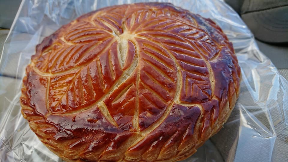 honnetete Boulangerie（オネトテ ブーランジェリー）&nbsp;パイ&nbsp;ガレット・デ・ロワ