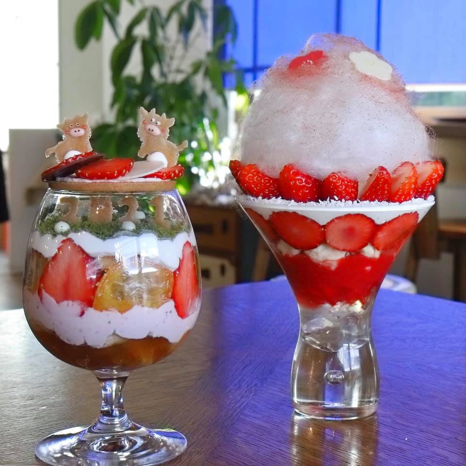 dessert&cafe Deko(デザート&カフェ デコ) パフェ・サンデー 干支パフェ&紅白パフェ