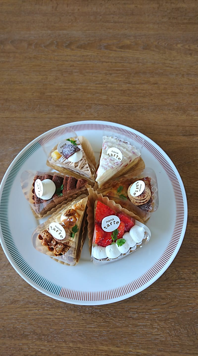 nana tarte&nbsp;ケーキ・タルト&nbsp;ナナタルトのタルト