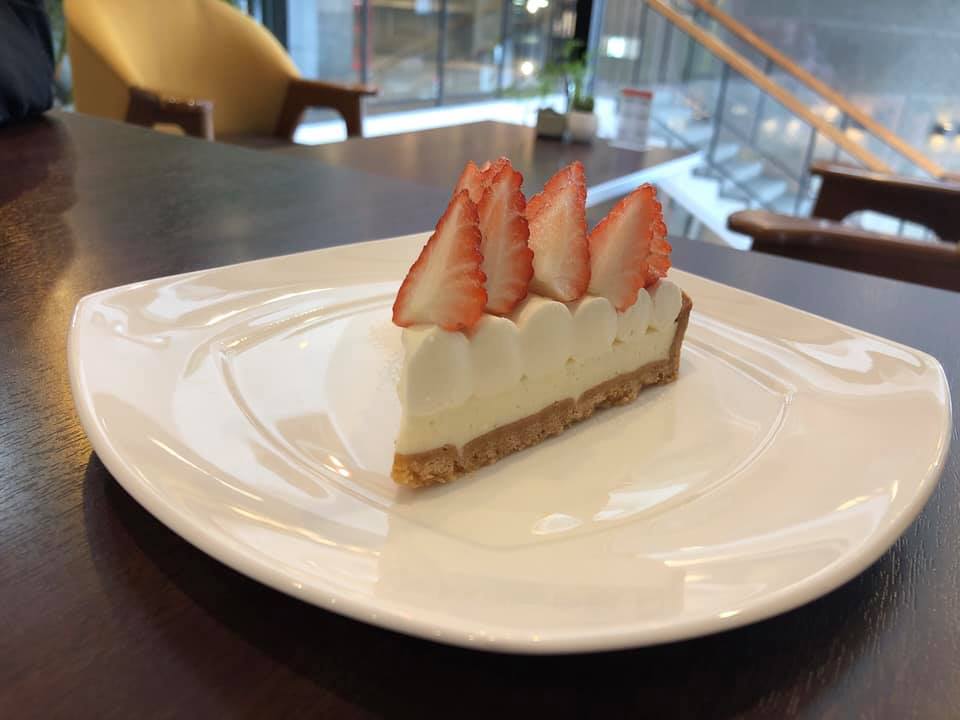 cafe VALEUR(カフェ ヴァルール) ケーキ・タルト,パフェ・サンデー イチゴのタルト