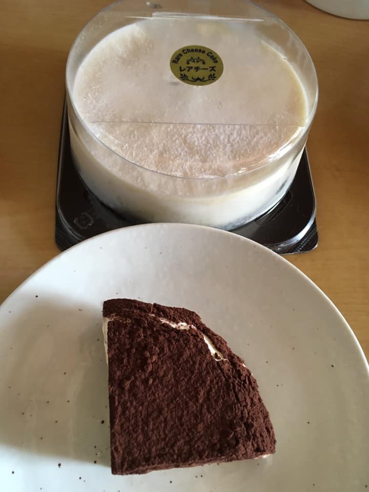 スーパー・コンビニ・その他 ティラミス レアチーズケーキ&ティラミス