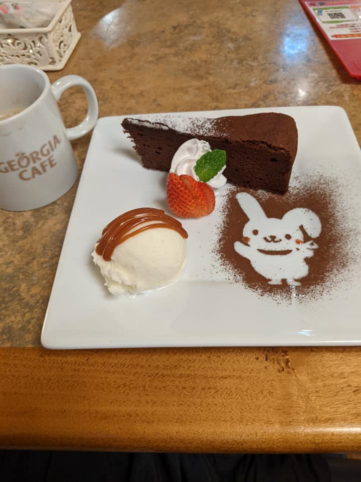 ピッツェリア（Pizzeria）&nbsp;ケーキ・タルト&nbsp;うさちゃん可愛いドルチェ