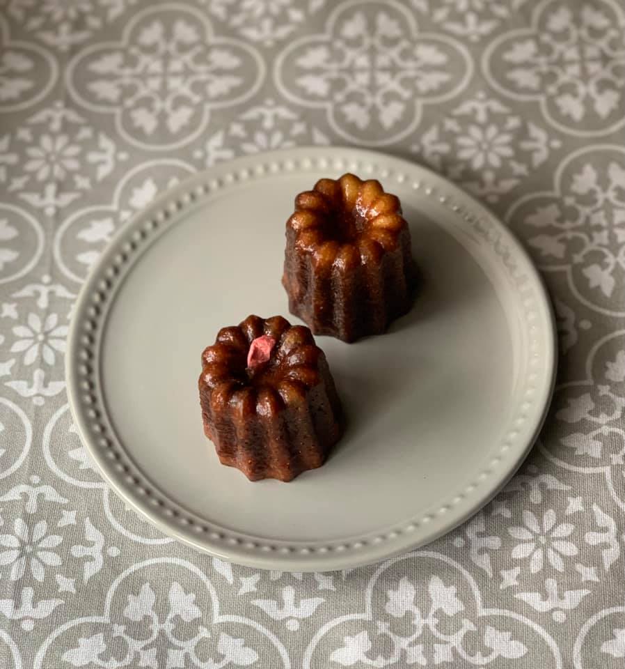 富成伍郎商店（トミナリゴロウショウテン）&nbsp;焼菓子&nbsp;さくらカヌレ＆カヌレ　ド　ボルドー
