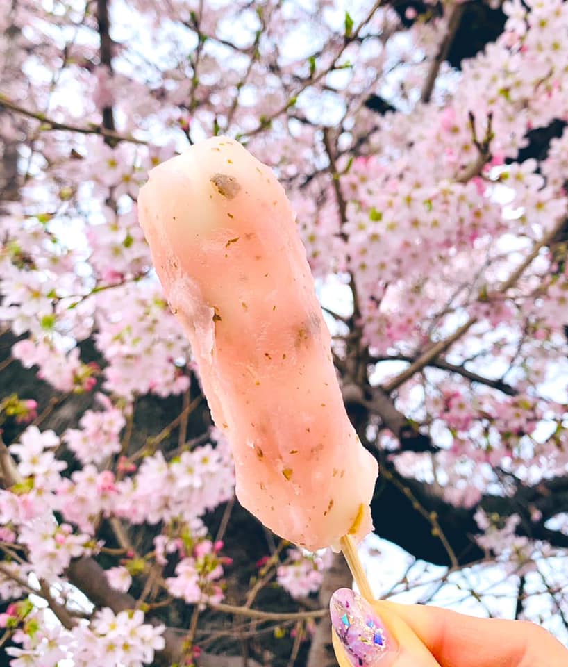 たかのチェーン&nbsp;お団子&nbsp;桜あんだんご