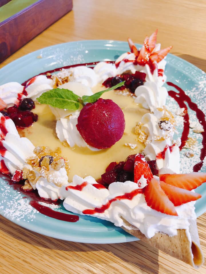 むさしの森珈琲(ムサシノモリコーヒー) クレープ ベリーのクレープ