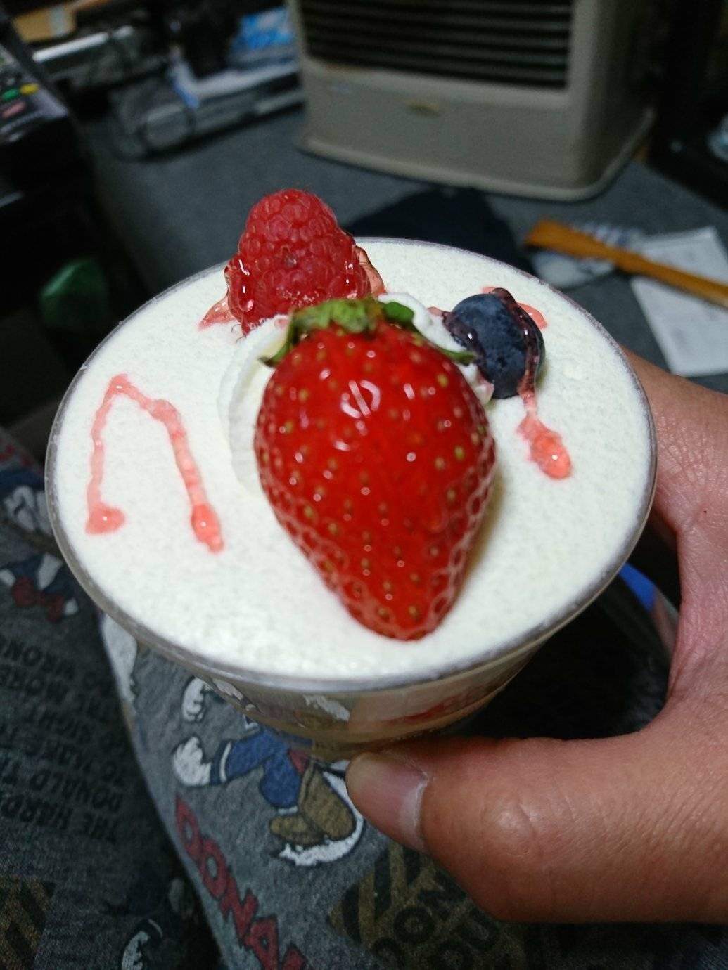 パティスリー ラ・バル(La Balle) プリン トライフル&かぼちゃのプリン