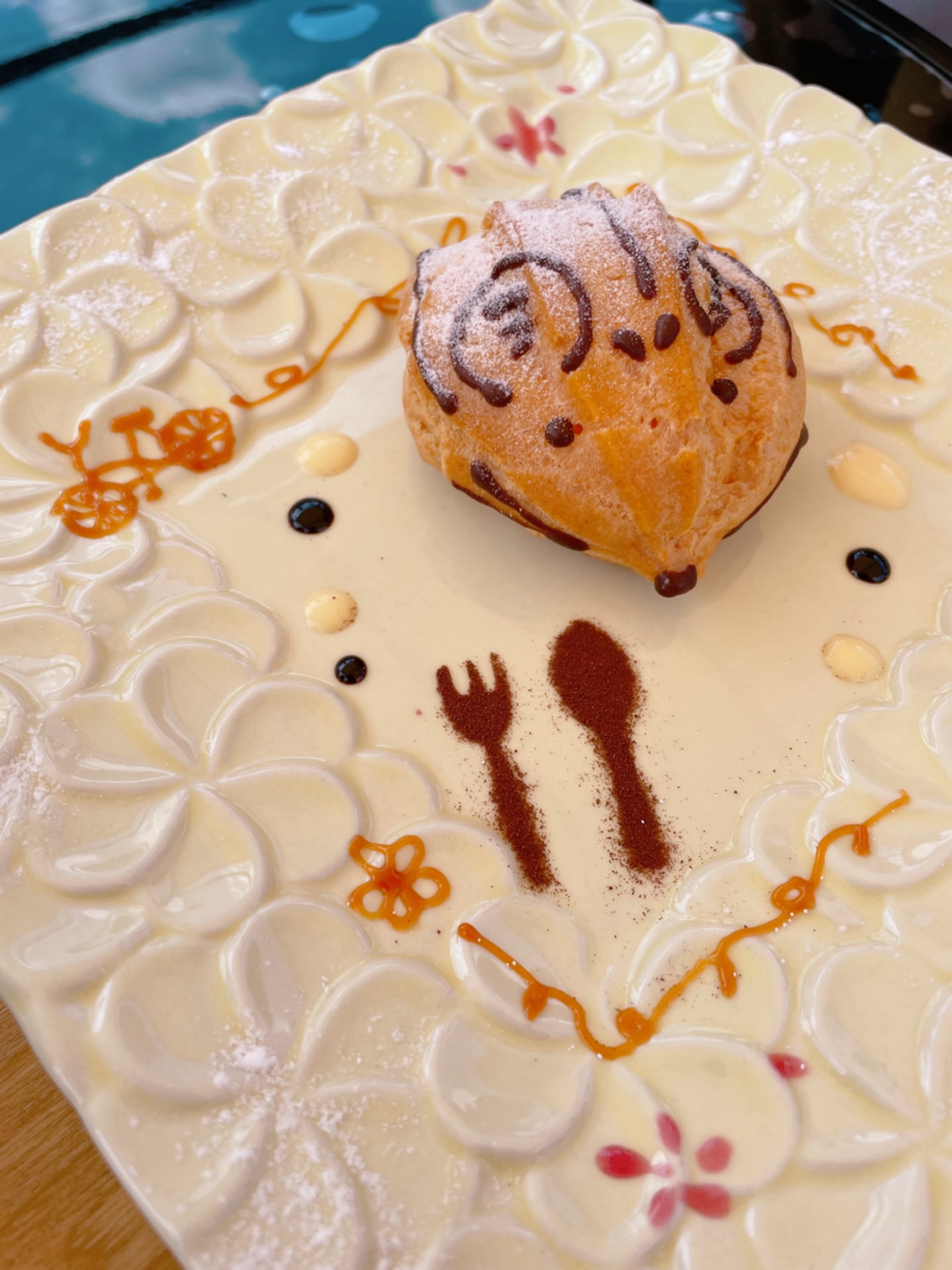ケーキ茶房みやび シュークリーム もぐらシュー