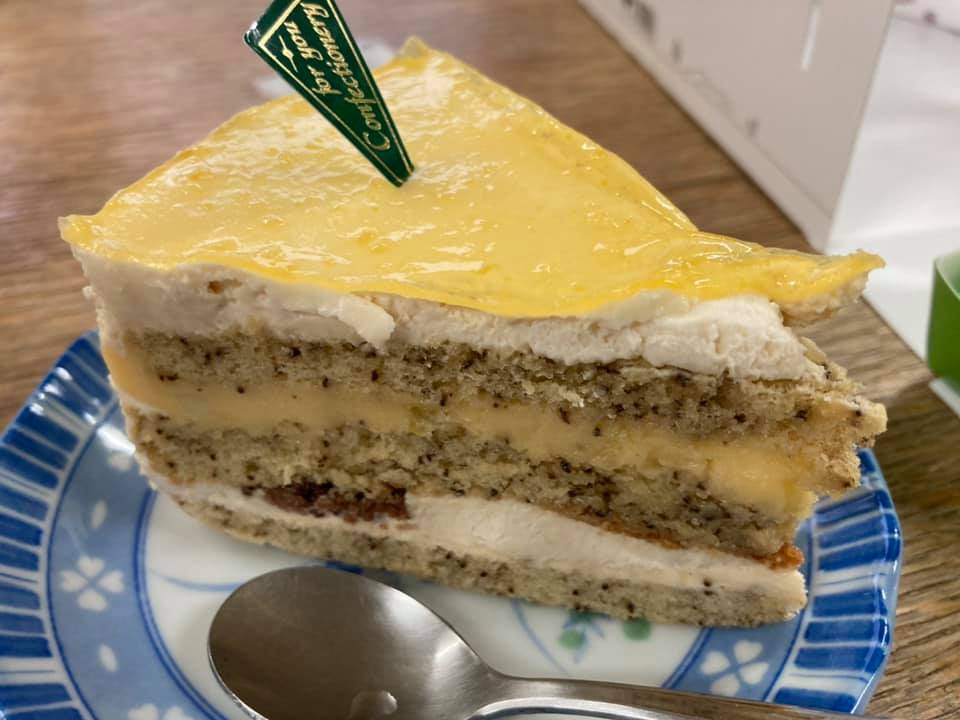 シャトレーゼ ケーキ・タルト 紅茶とレモンのケーキ