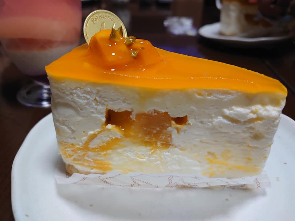 栗の木テラス(クリノキテラス) ケーキ・タルト,ゼリー・蒟蒻・寒天 マンゴーのチーズケーキ&ブルーベリータルト&モモのゼリー