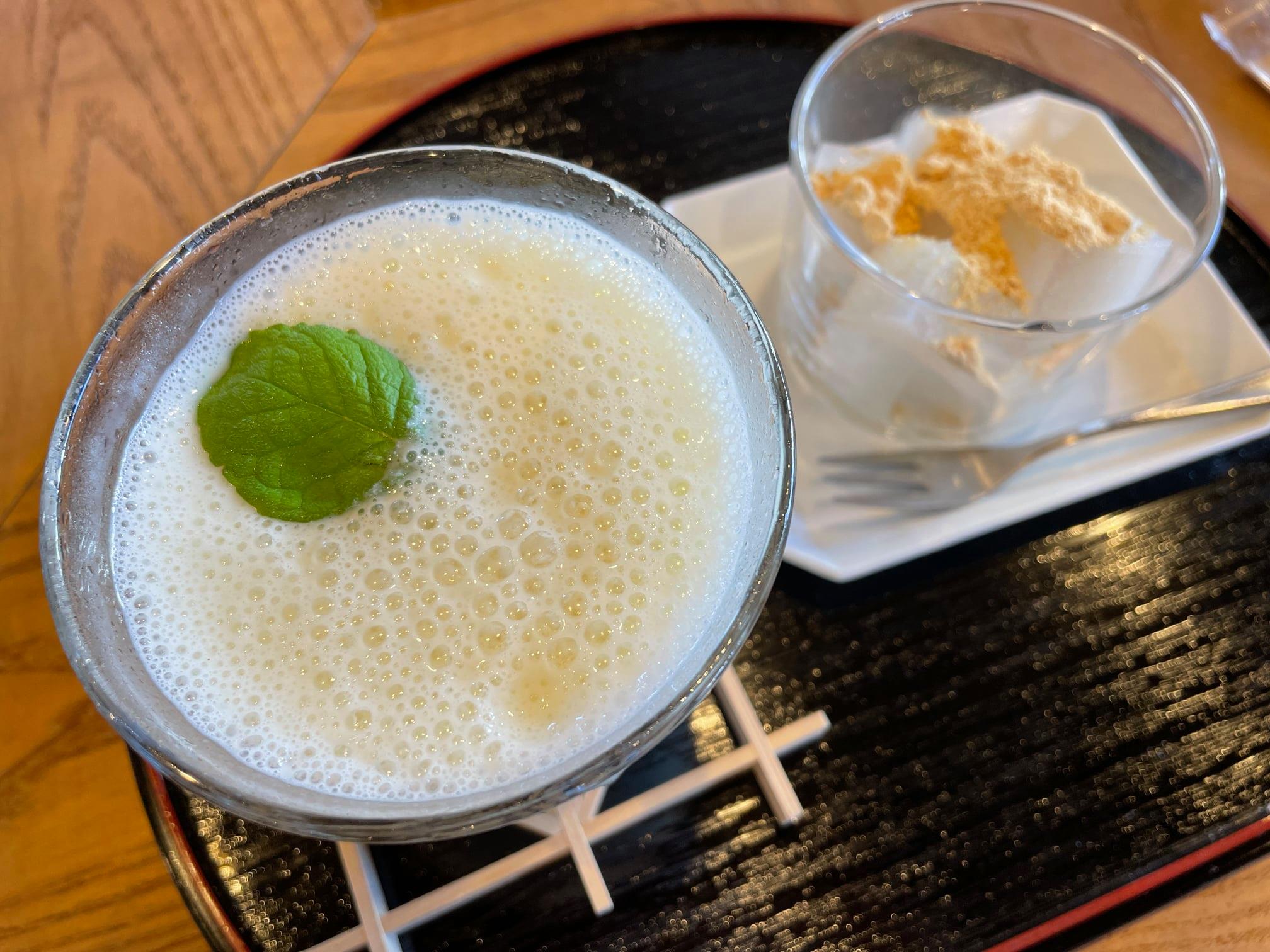 CAFE KOH(旧小田切家住宅) スムージー キウイ豆乳スムージー