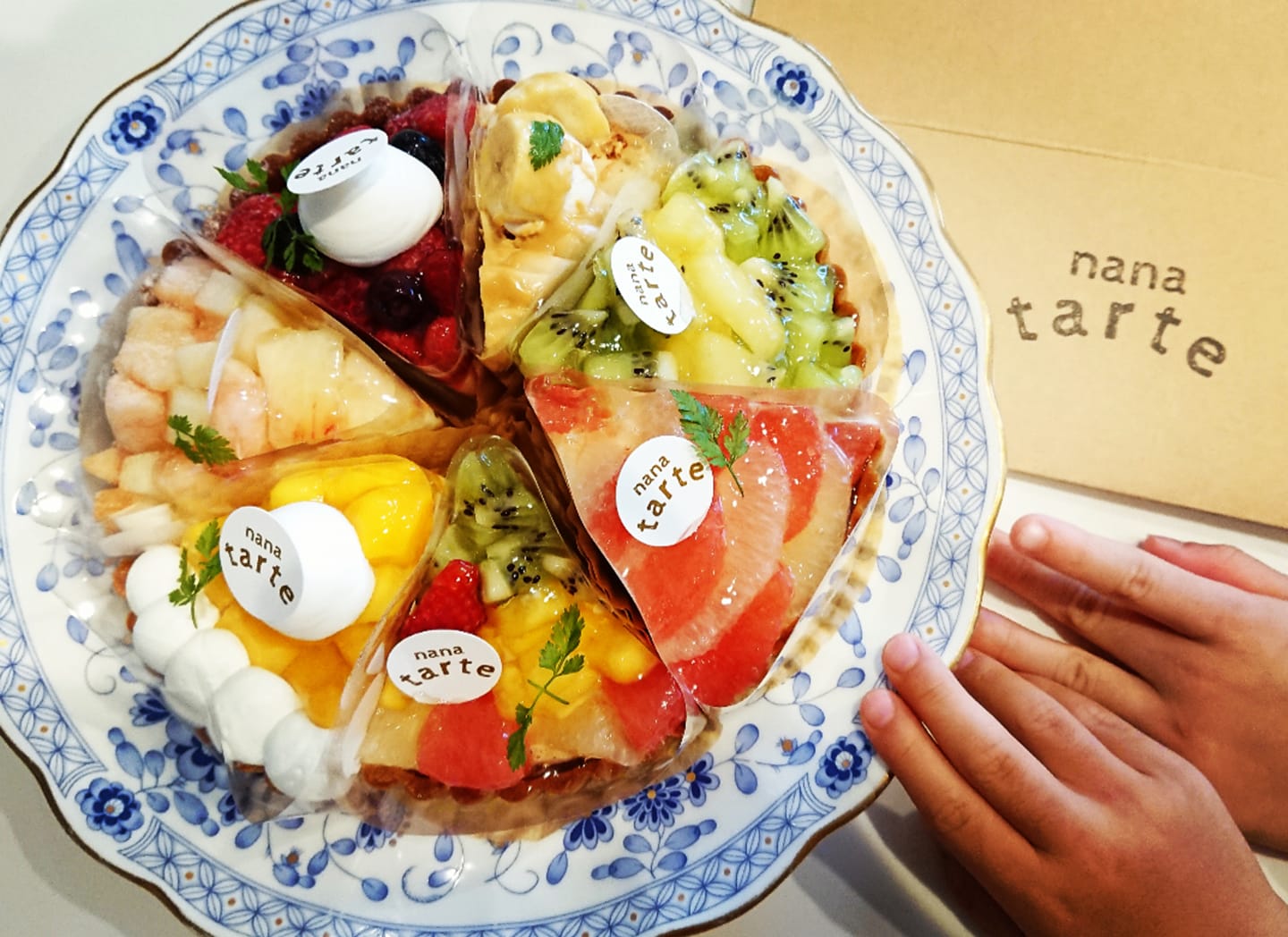 nana tarte&nbsp;ケーキ・タルト&nbsp;ナナタルトのフルーツたっぷりタルト