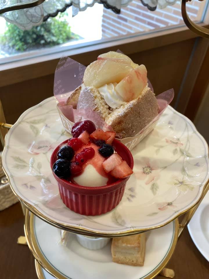 パティスリーヒラノ(cafe HIRANO) アフターヌーンティー Afternoon Tea Set&桃パフェ