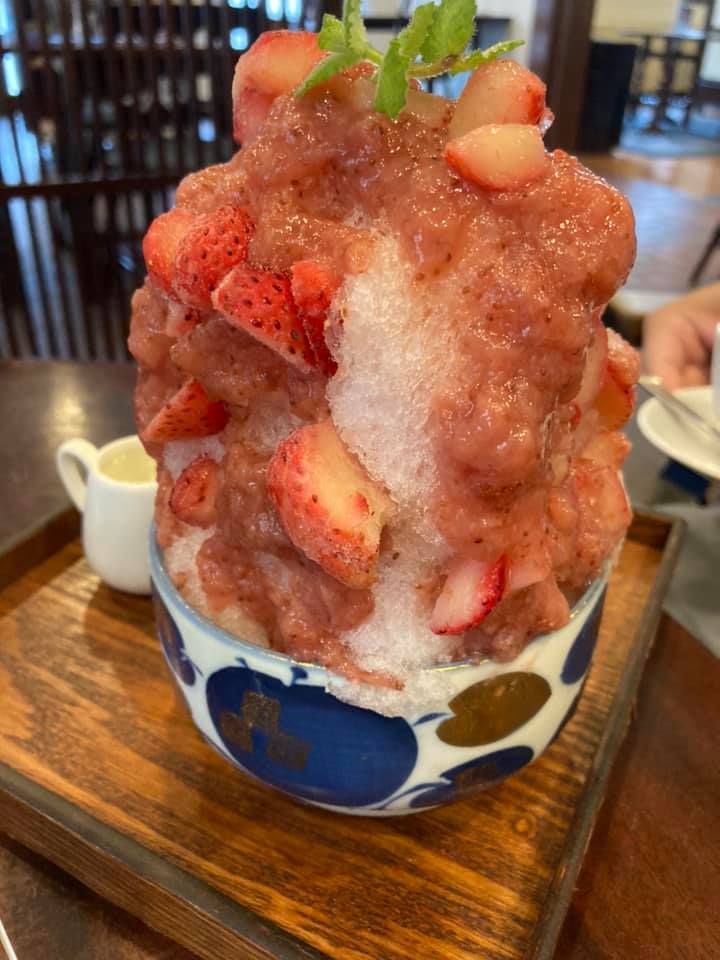 八十六温館 かき氷・フラッペ いちごのかき氷