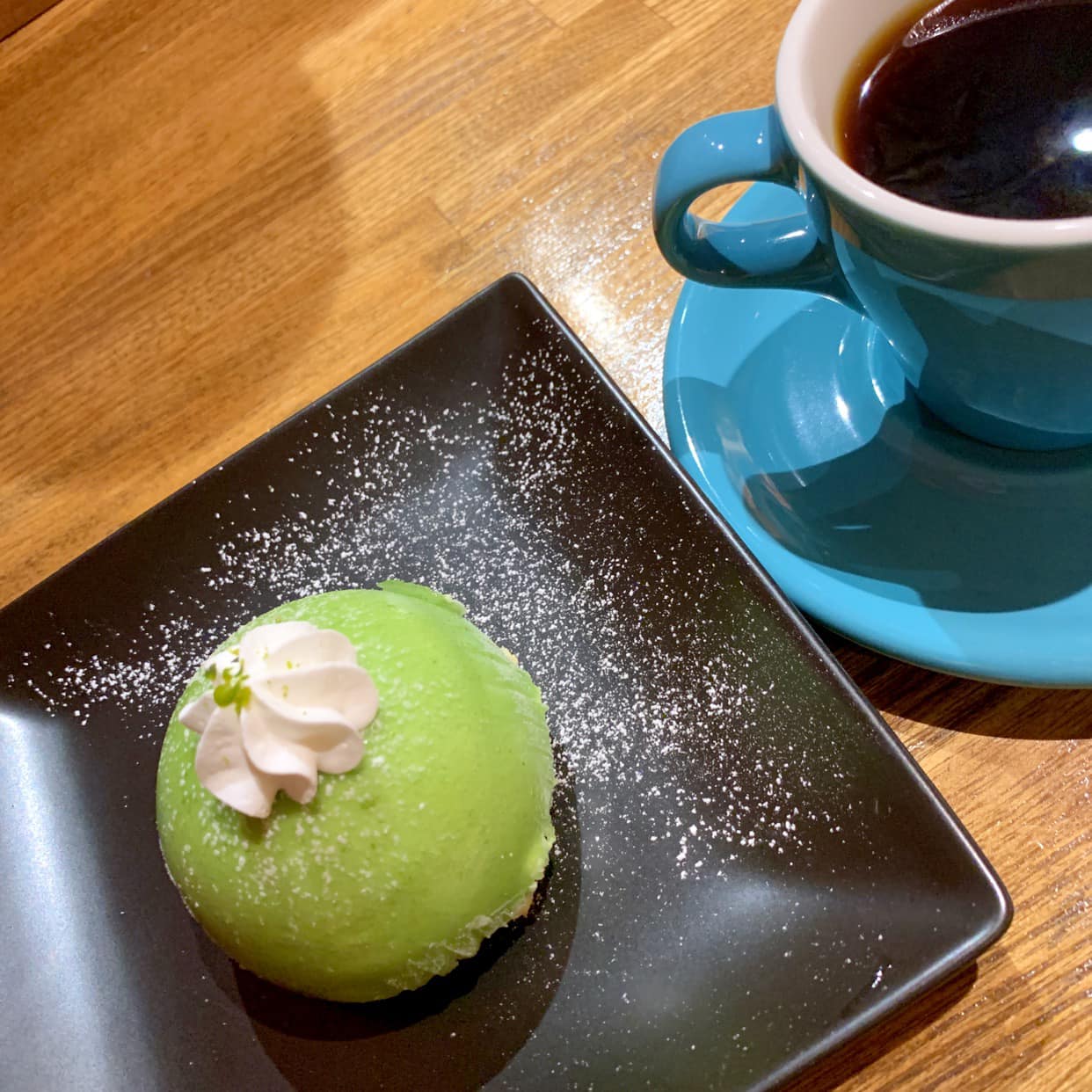 Widow’s Record(ウィドウズレコード) アイス・ジェラート ピスタチオのアイスクリームケーキ
