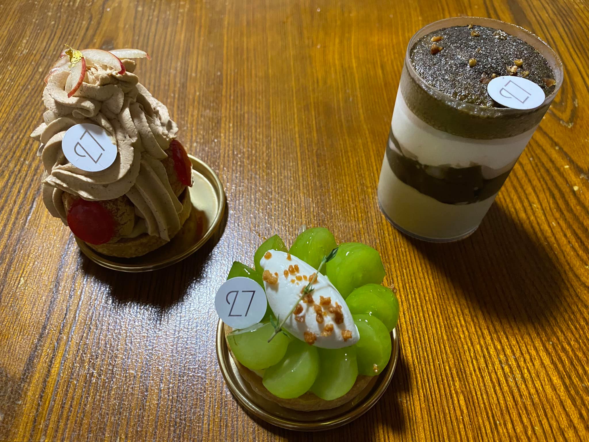 パティスリー27(ヴァンセット) ケーキ・タルト タルトとティラミス