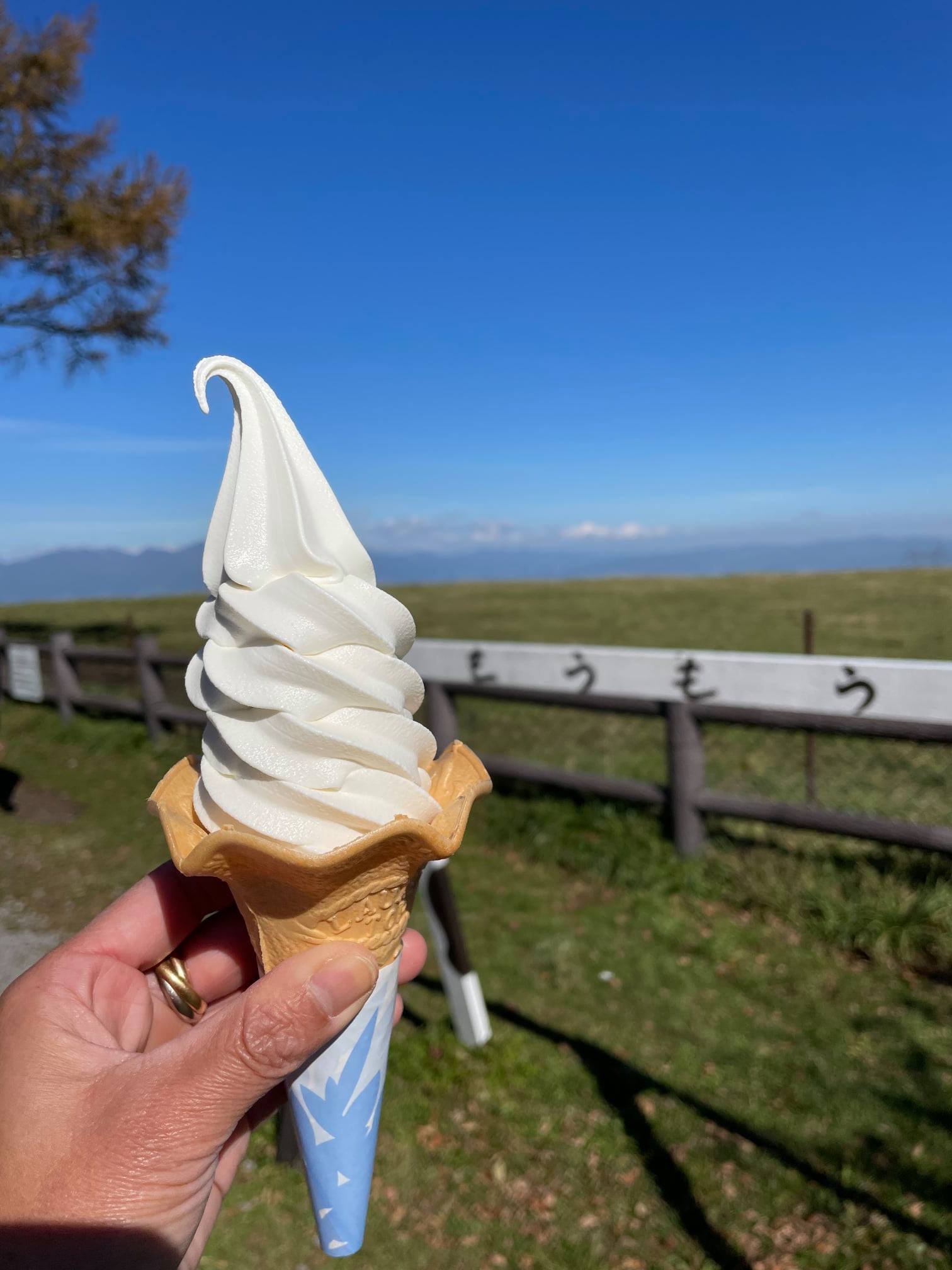 牛乳専科もうもう ソフトクリーム 牛乳ソフトクリーム