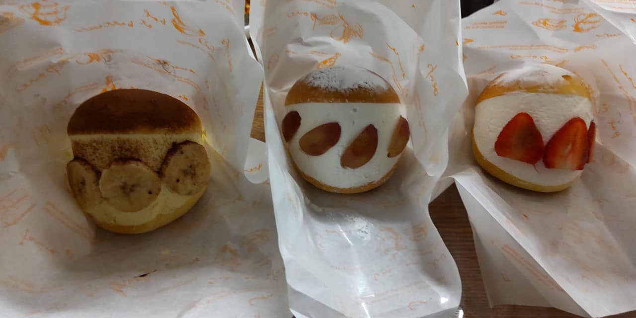 マリトッツォ専門店 Carina パン 三種類のマリトッツォ