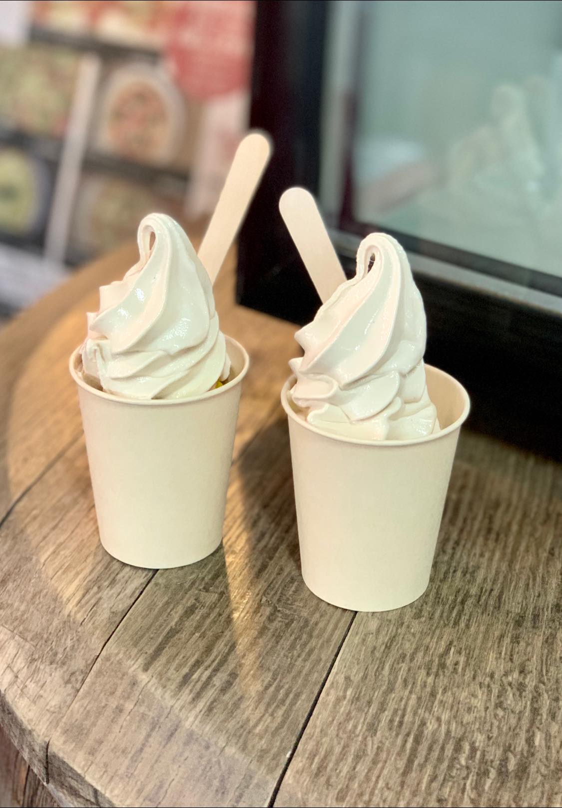 ファーマーズガーデンやまがた ソフトクリーム 紅茶ソフト&かぼちゃソフト