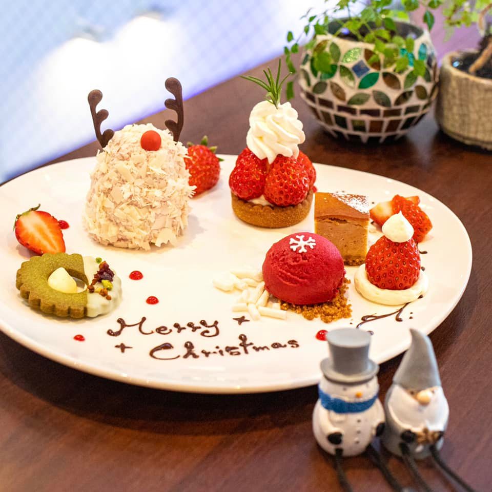 cafe VALEUR(カフェ ヴァルール) ケーキ・タルト クリスマスプチガトー