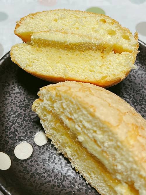 コモリ餅店（コモリモチテン）&nbsp;ブッセ&nbsp;青りんごのさわやかブッセ