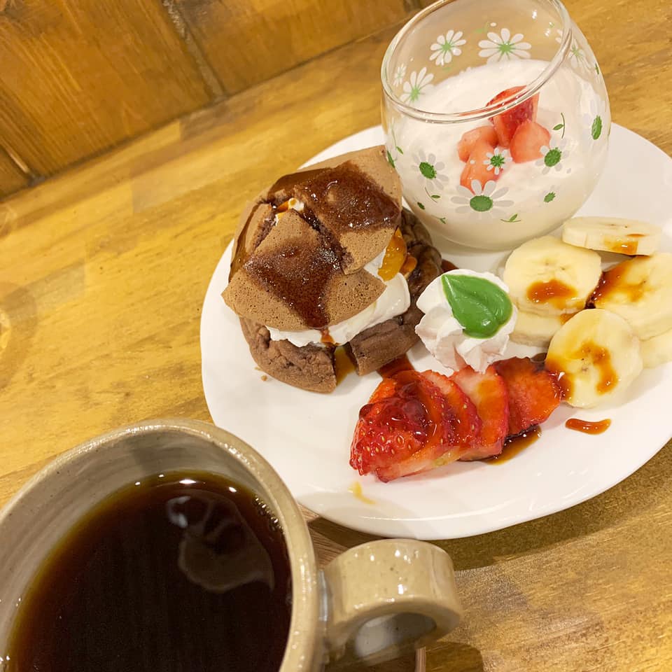 share cafe SOBRIO
(シェア カフェ ソブリオ) 大判焼き 駒焼きプレート