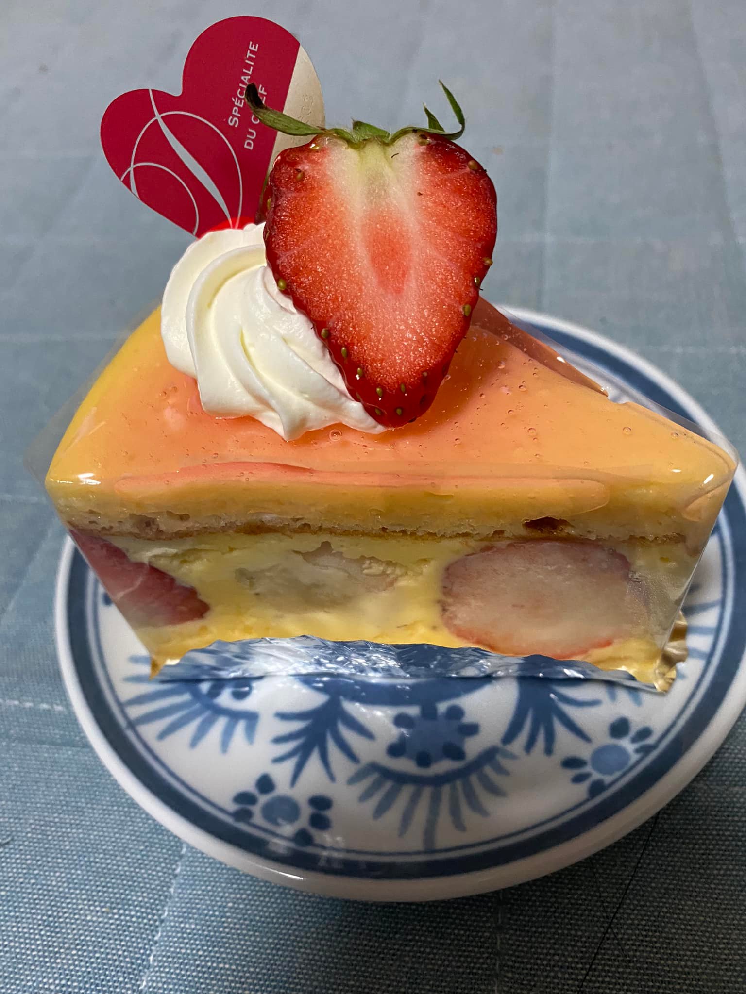 フランセ板屋(イタヤ) ケーキ・タルト イチゴのフレジェ