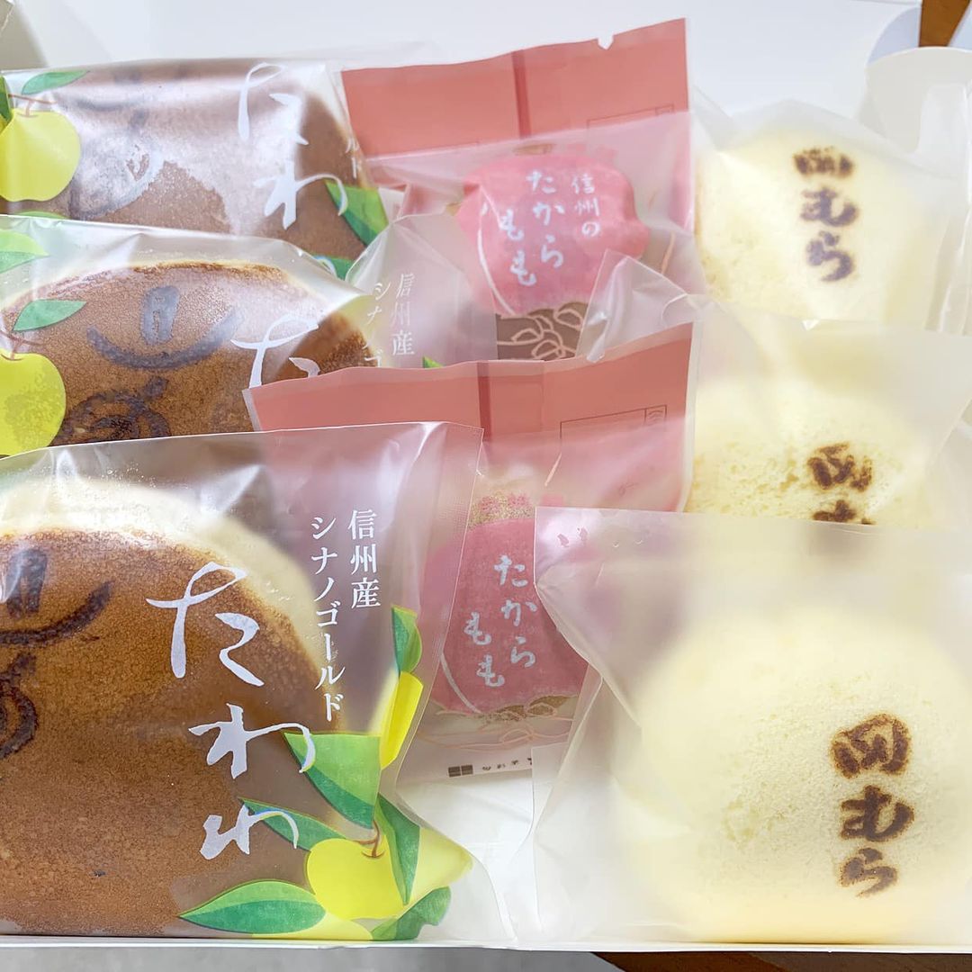 旬彩菓たむら&nbsp;どら焼き,和菓子&nbsp;たからもも&リンゴどら焼き